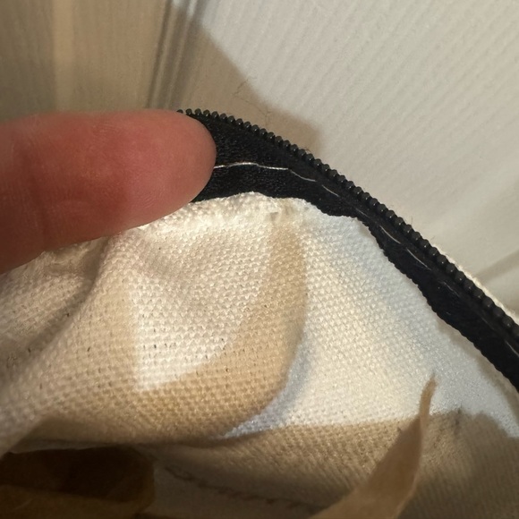 Floral Inspirational Pouch with beautiful yellow flowers🌻🌻 - Picture 5 of 5